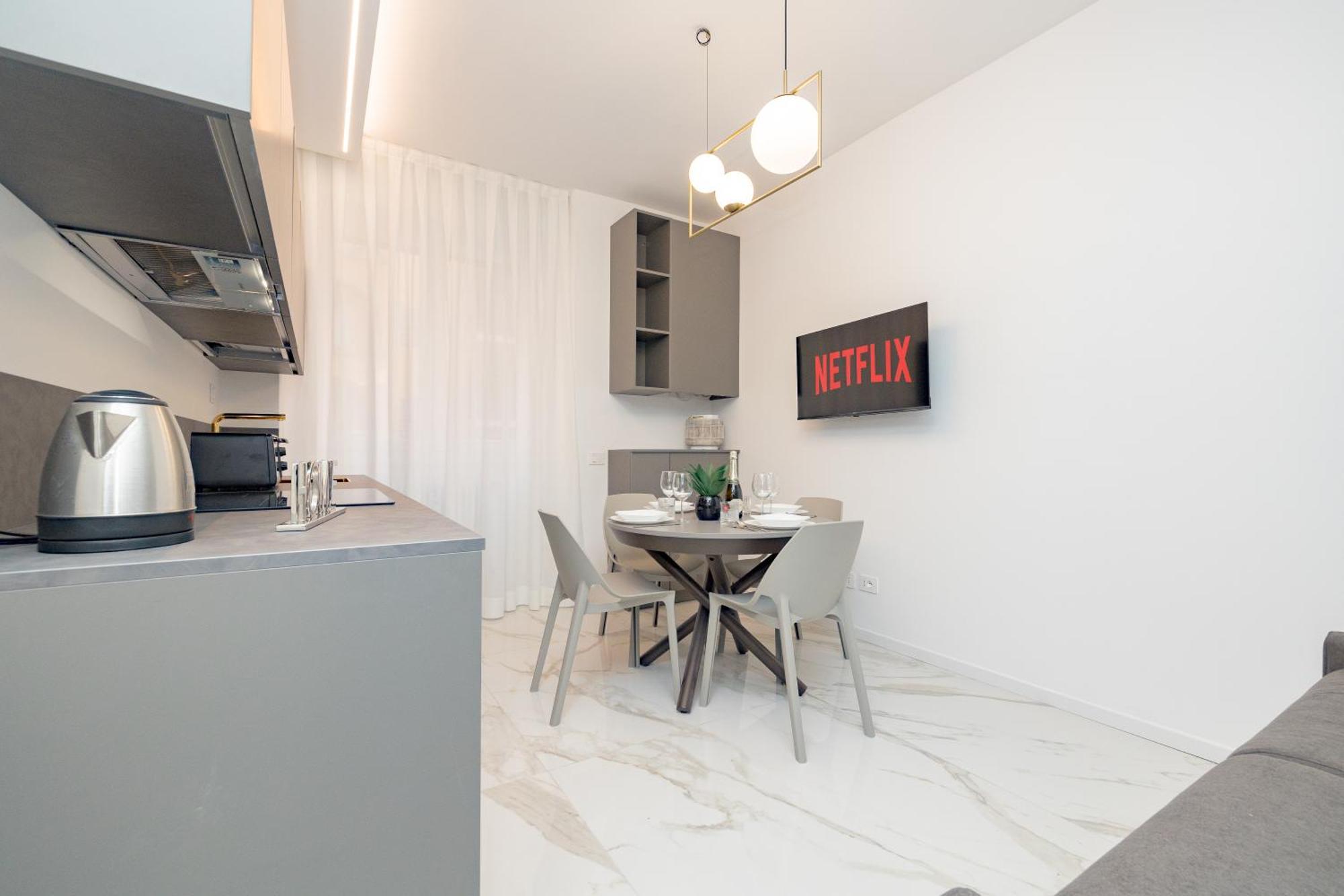2co4 - Duomo - Modern - Apartment